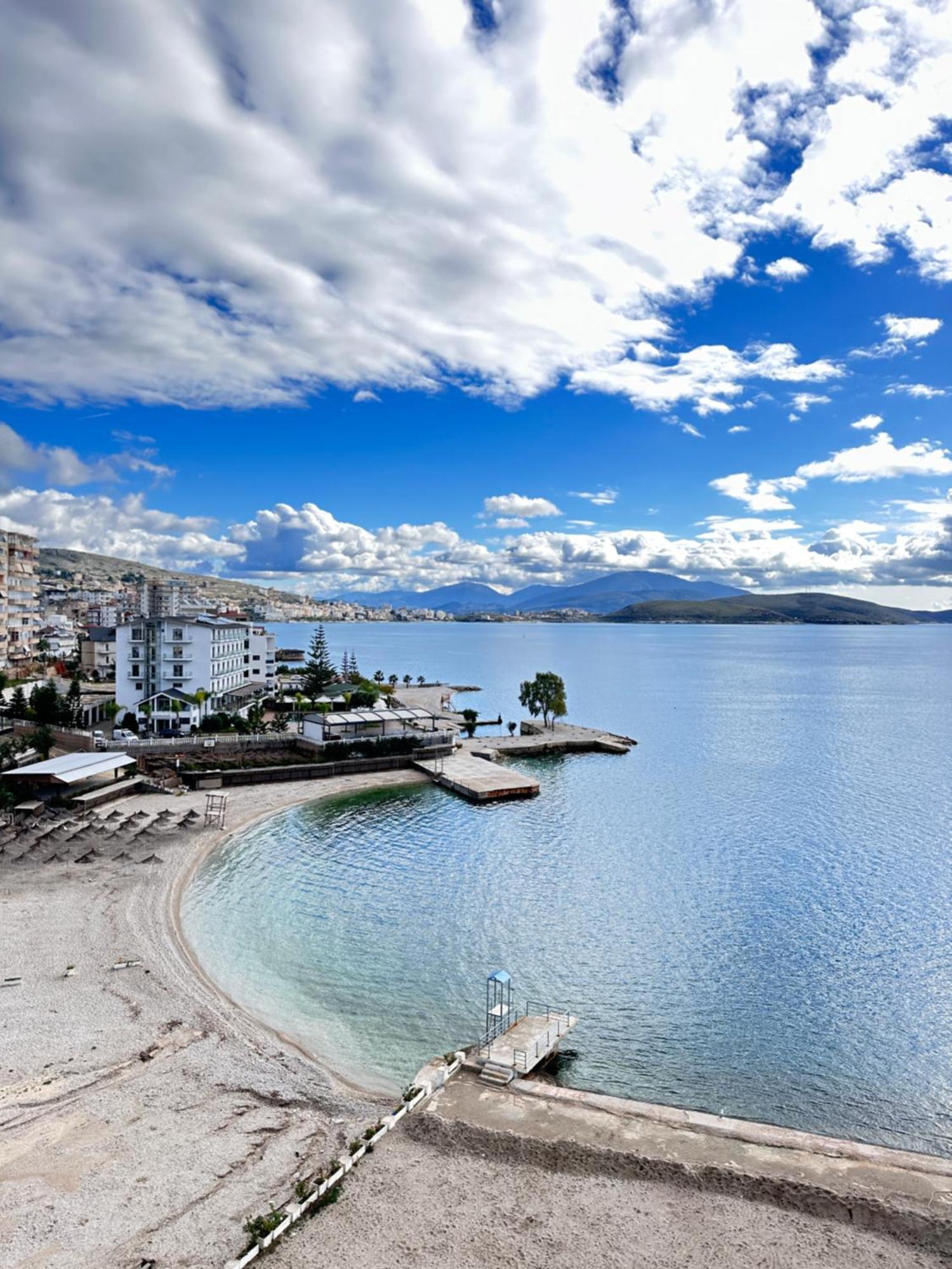Agora Sea View Apartment Sarande Ngoại thất bức ảnh
