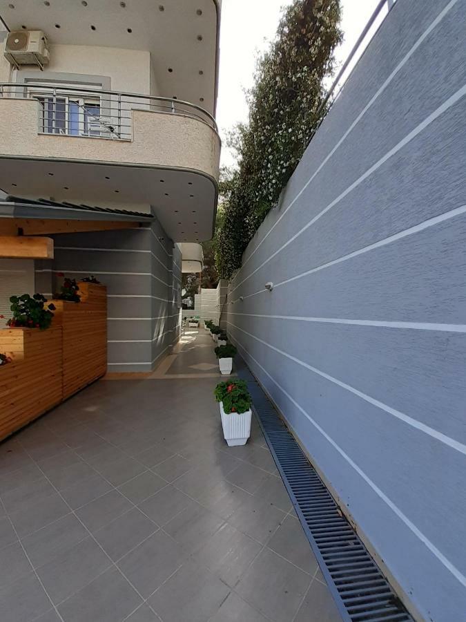 Agora Sea View Apartment Sarande Ngoại thất bức ảnh